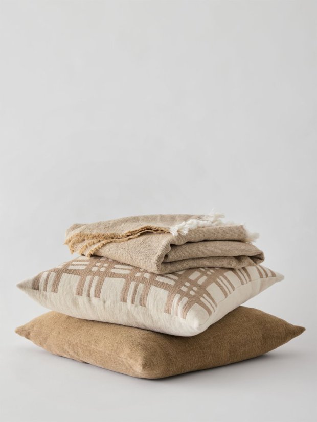 Camille cushion cover 50x50 beige 2
