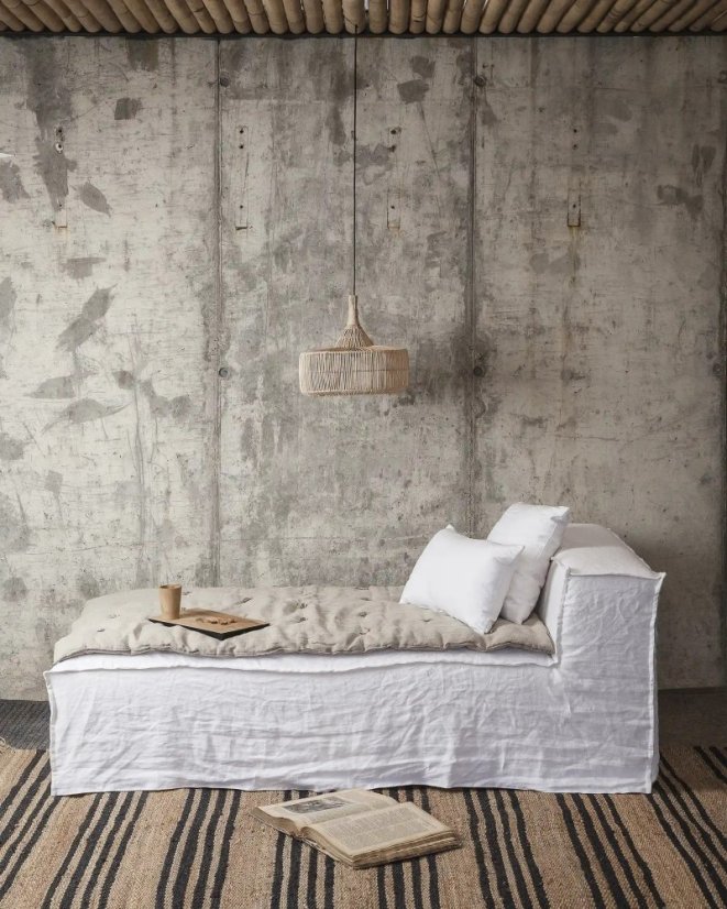 strozzi chaise longue with linen cover 100 x 190 x 65 cm in white colour (3)
