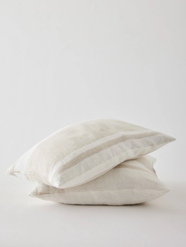 Jules cushion cover 40x60 natural stripe webb 2