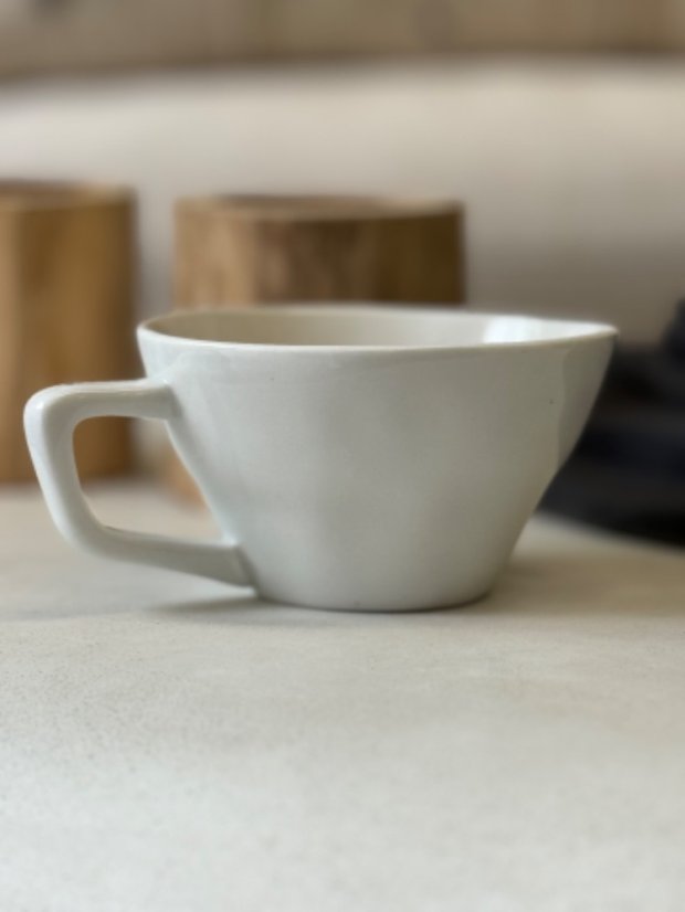 HRNEK WHITE PORCELÁN